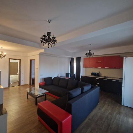 Jolie Suites Braila Bagian luar foto