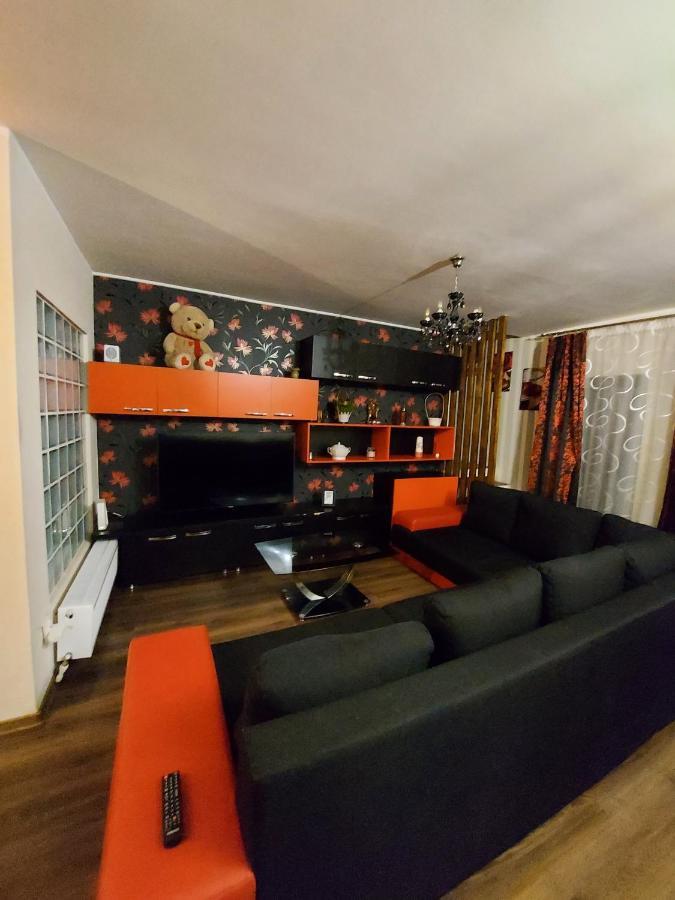 Jolie Suites Braila Bagian luar foto