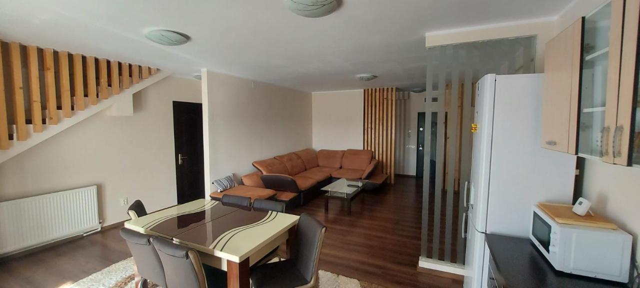 Jolie Suites Braila Bagian luar foto