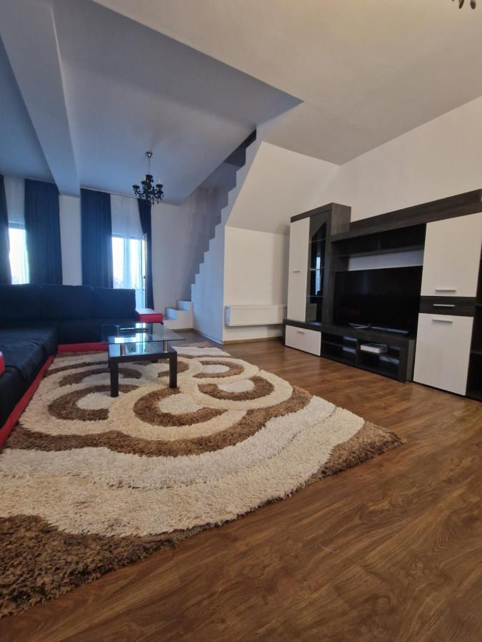 Jolie Suites Braila Bagian luar foto